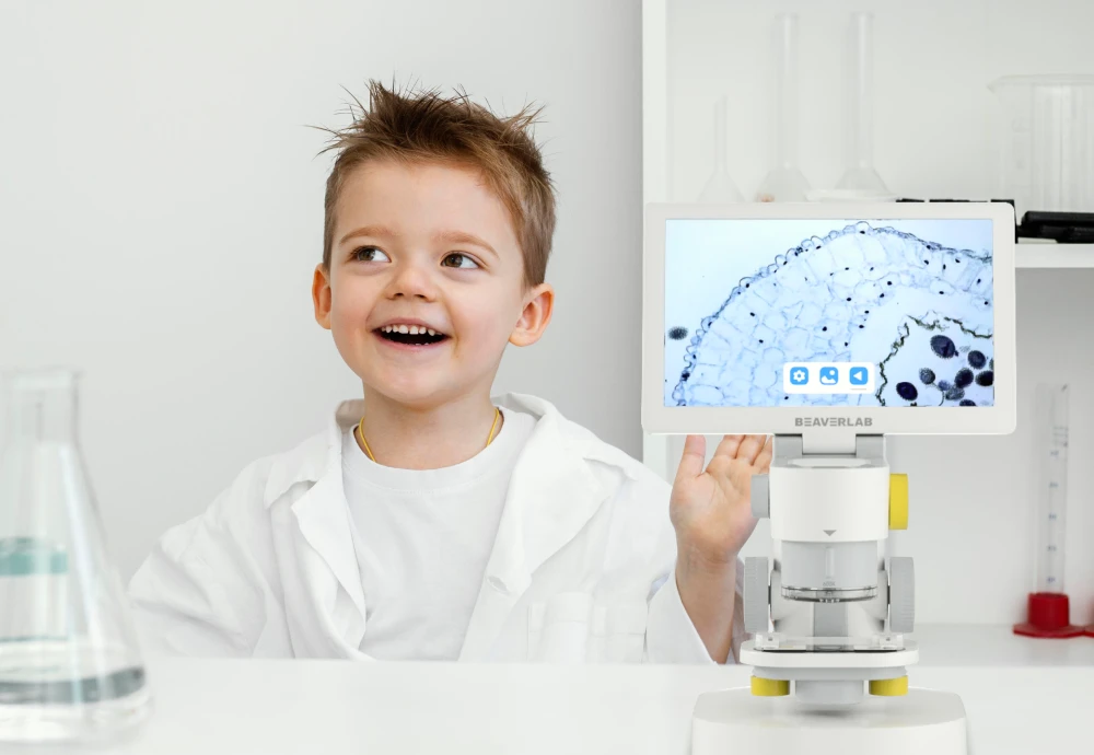 digital microscope with display