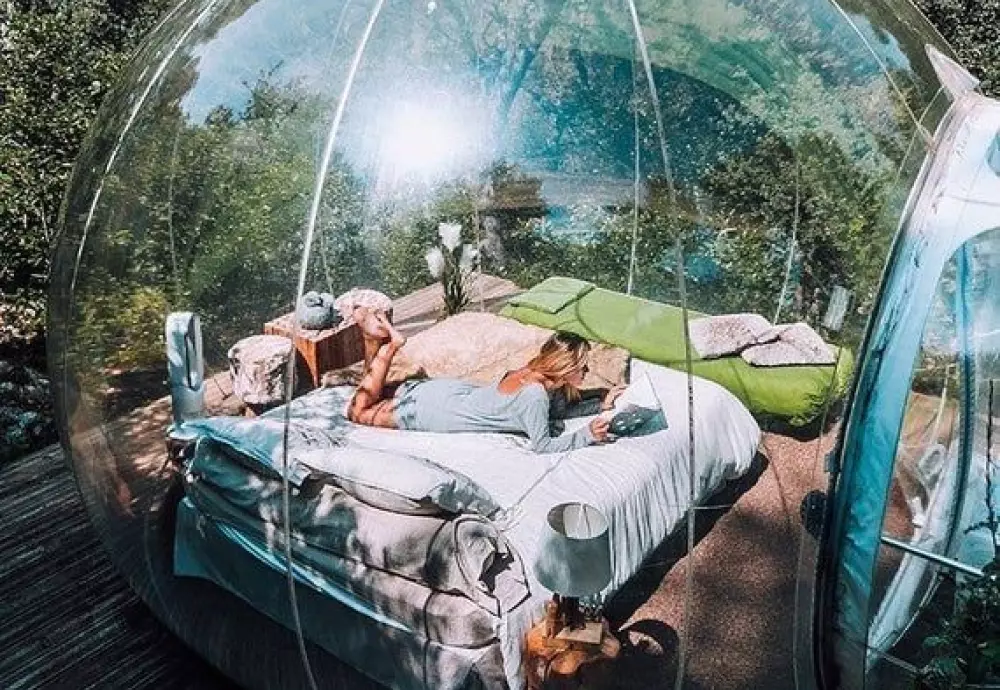 tent bubble room